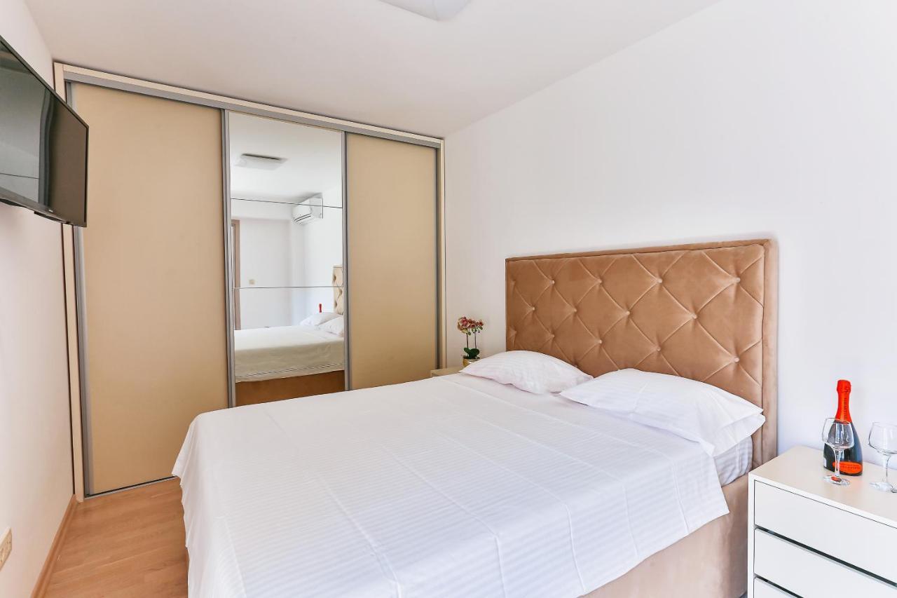 Montesun Fontana Apartments Будва Екстериор снимка