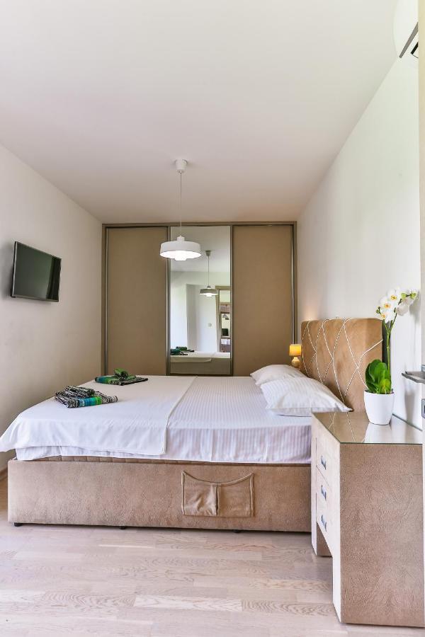 Montesun Fontana Apartments Будва Екстериор снимка