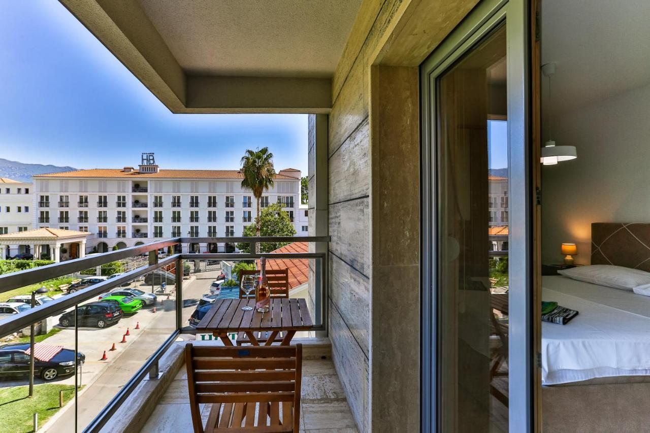 Montesun Fontana Apartments Будва Екстериор снимка