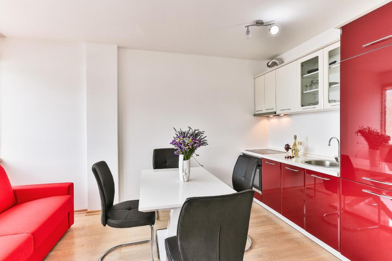 Montesun Fontana Apartments Будва Екстериор снимка