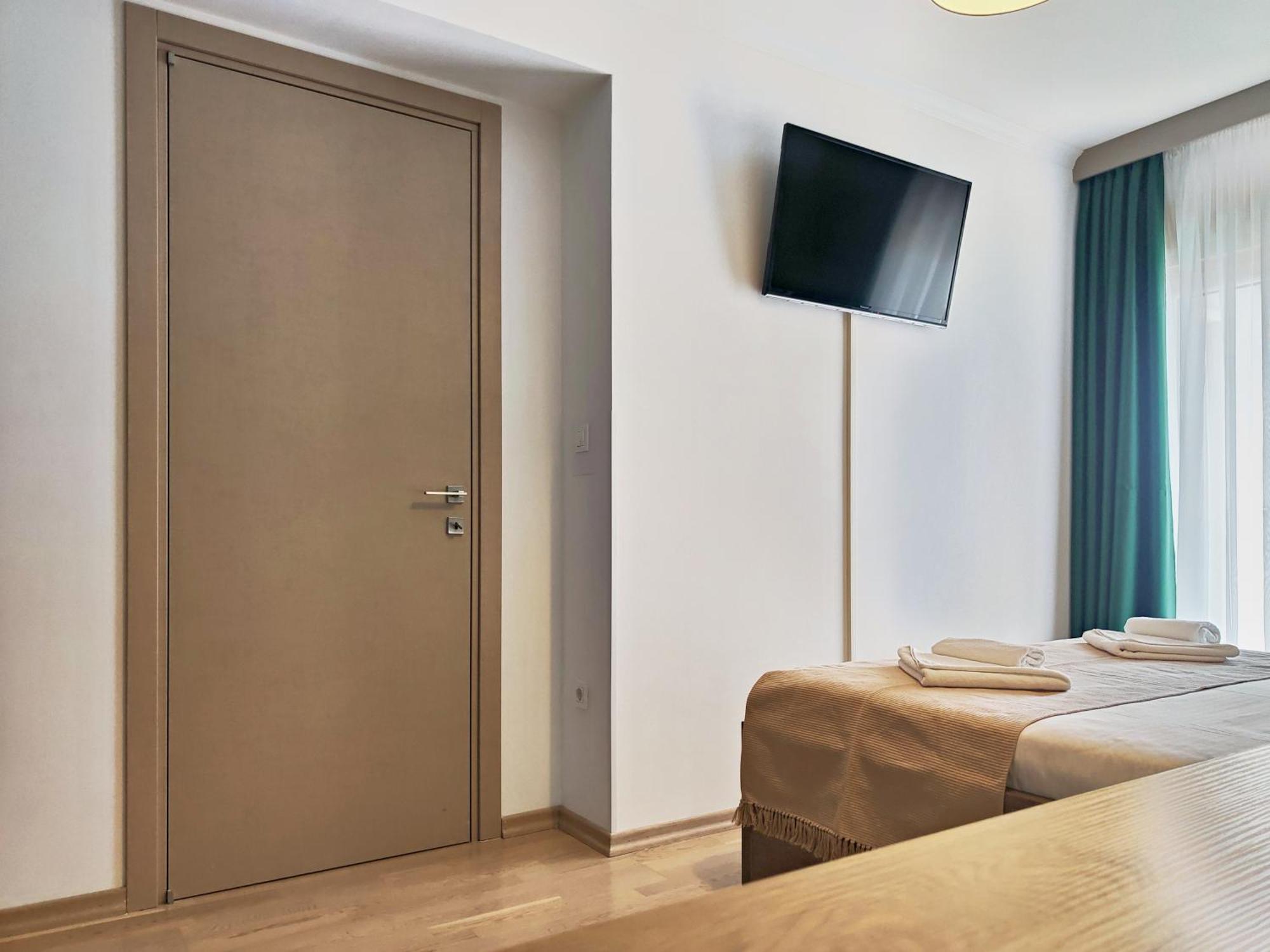 Montesun Fontana Apartments Будва Екстериор снимка