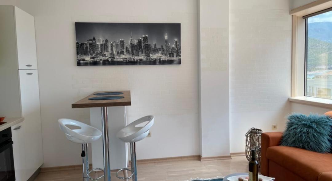 Montesun Fontana Apartments Будва Екстериор снимка