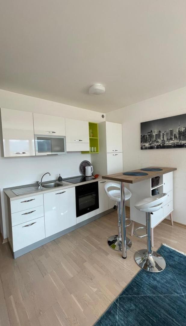 Montesun Fontana Apartments Будва Екстериор снимка